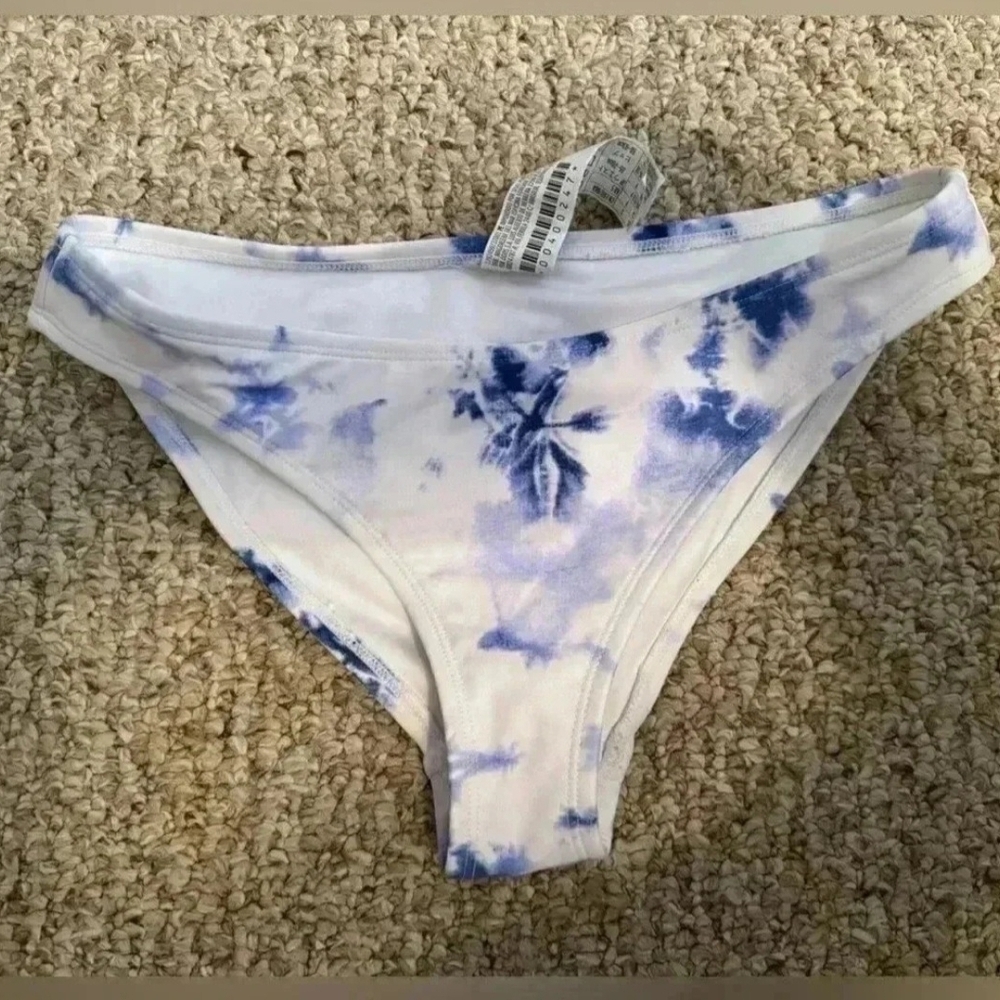 Forever 21 Blue and White Tie-Dye Bikini Bottom